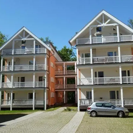 Apartamento Fewo-6-2-ferienwohnung-in-graal-mueritz *